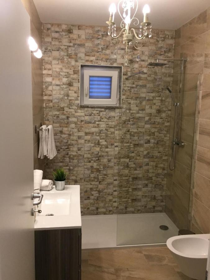 Kata Zubovići